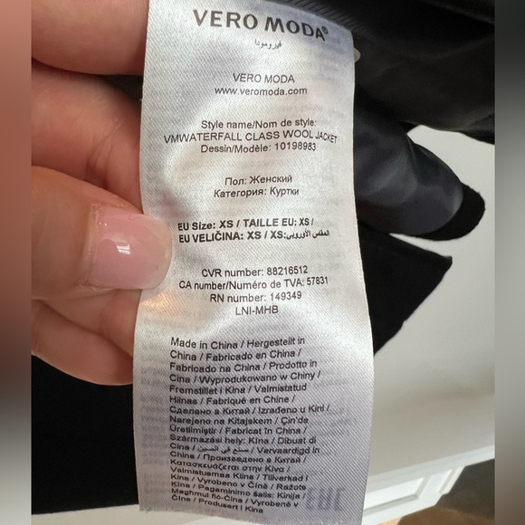 Vero Moda Wool Coat - Picture 6 of 6